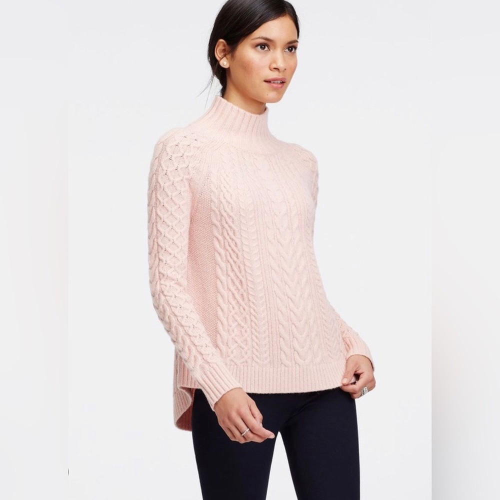 NWT Pink Ann Taylor Mockneck Cableknit Sweater w/ Elliptical Hem, Size: M